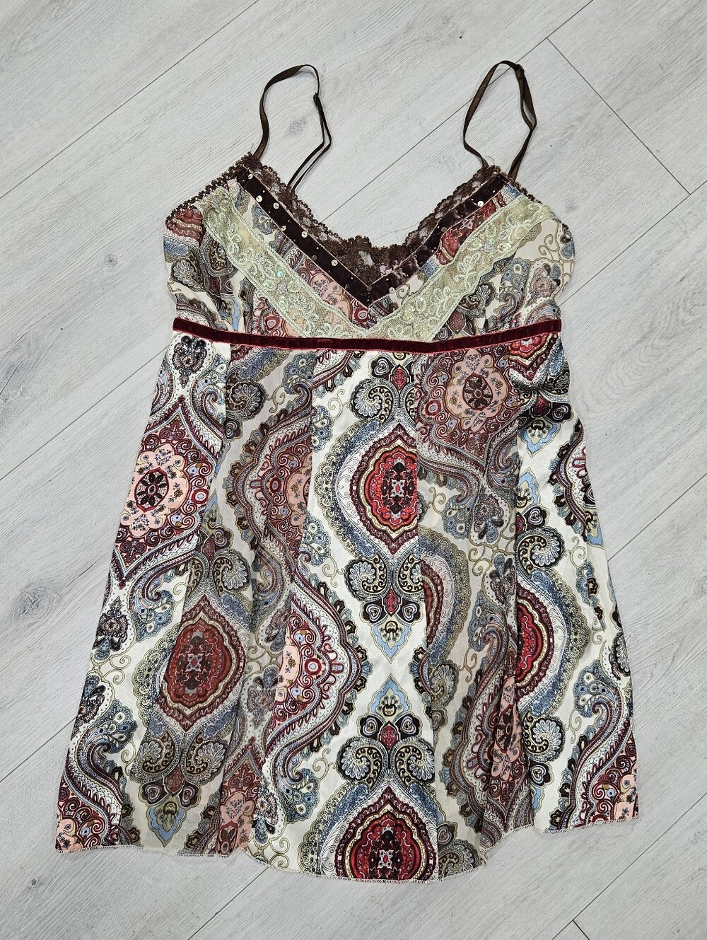 Dolled Up By Fang Paisley Lace Velvet Babydoll Boho Peasant Top Tie Back Y2K SzL